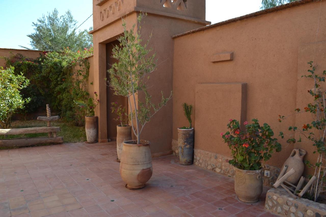 Riad Dar Bergui Варзазат Екстериор снимка