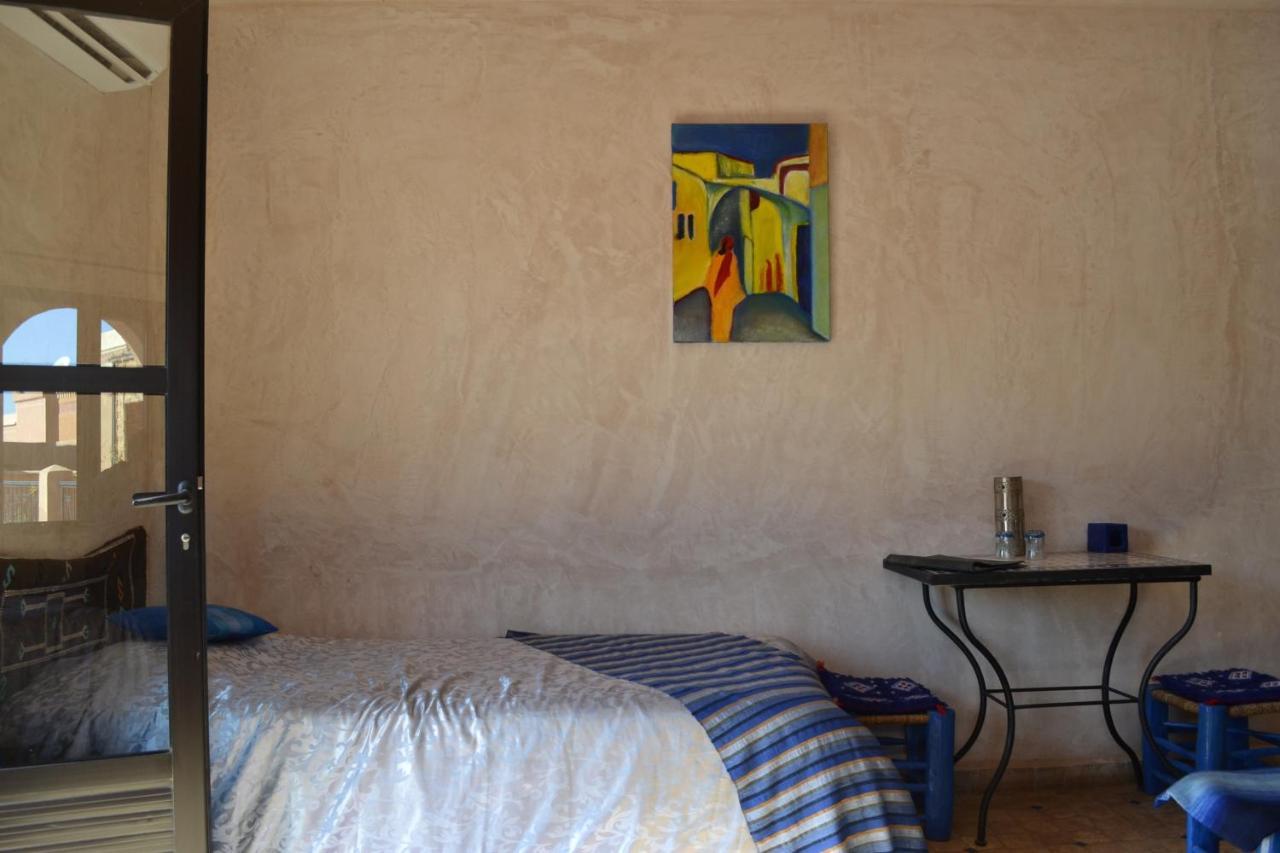 Riad Dar Bergui Варзазат Екстериор снимка
